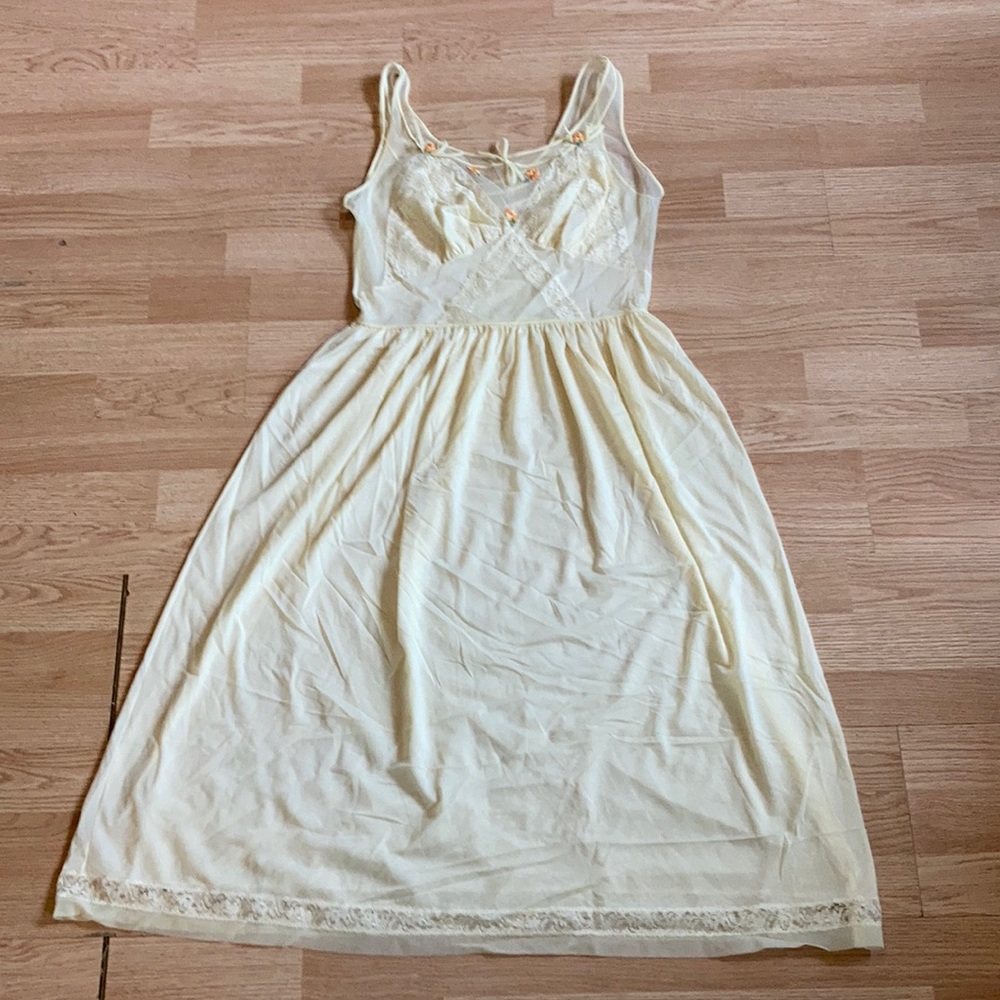 Munsingwear Nylon Tricot Lace Sheer  Nightie